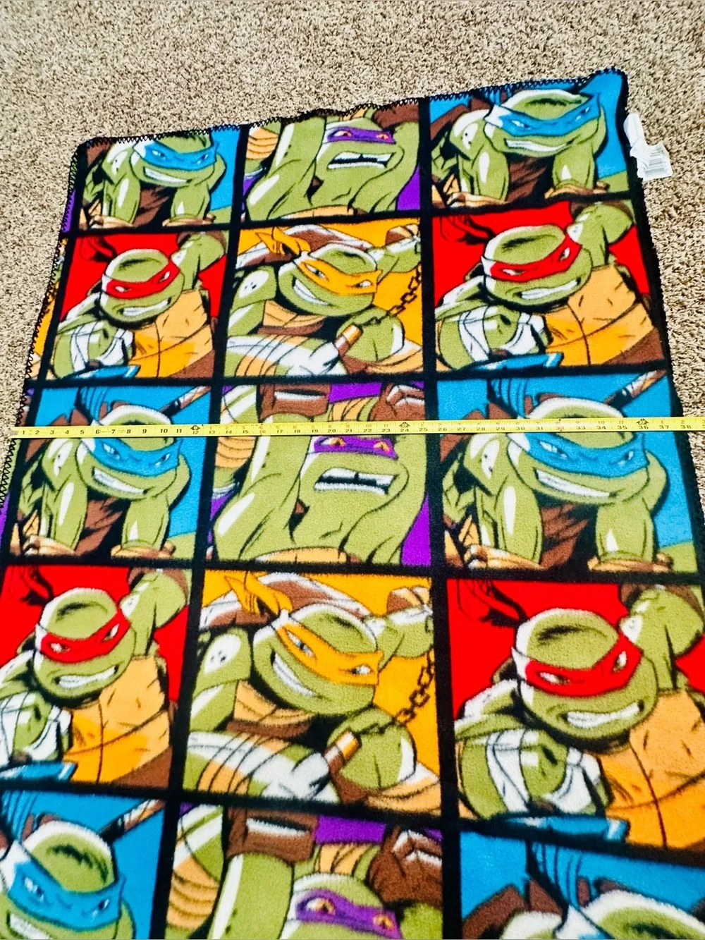 Nickelodeon Teenage Mutant Ninja Turtles Comic-Style Grid Pattern Fleece Blanket